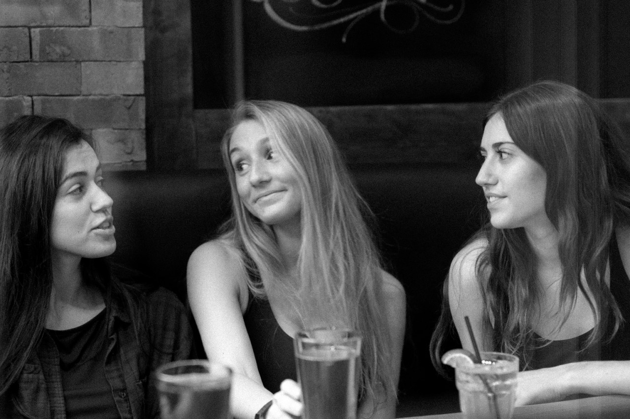 18 People On What Threesomes Are Actually Like In Real Life